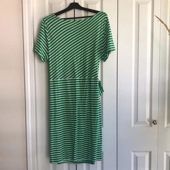 Striped green & white dress - Picture 3 of 4